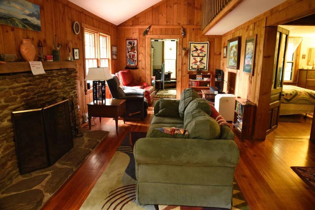 Fox Trot Cabin Meadows of Dan Ngoại thất bức ảnh